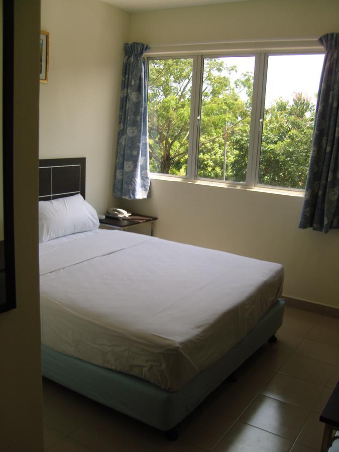 Hotel Orient Johor Bahru Exterior photo
