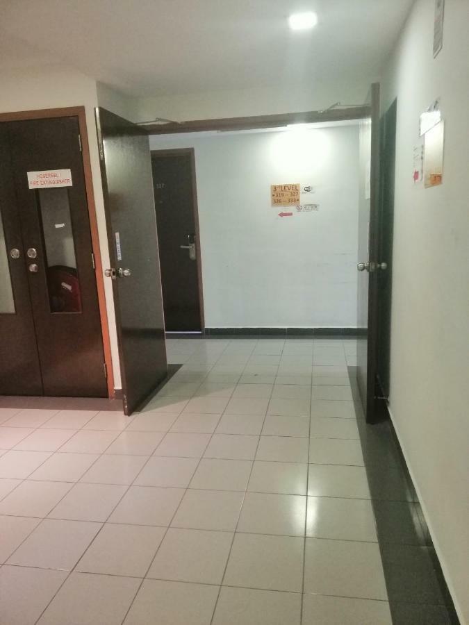 Hotel Orient Johor Bahru Exterior photo